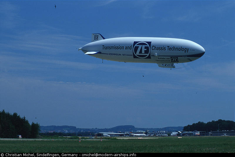 Zeppelin Command 21 V Pro neuf de 2023, 31.230 € TTC - NAUTIC 2000